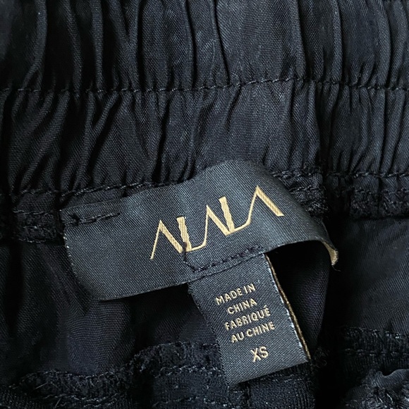 Alala Joggers - Picture 4 of 5